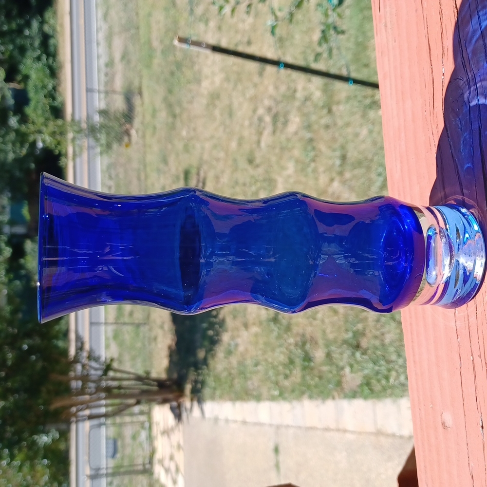 3 Stunning cobalt blue vases hand blown from Sweden